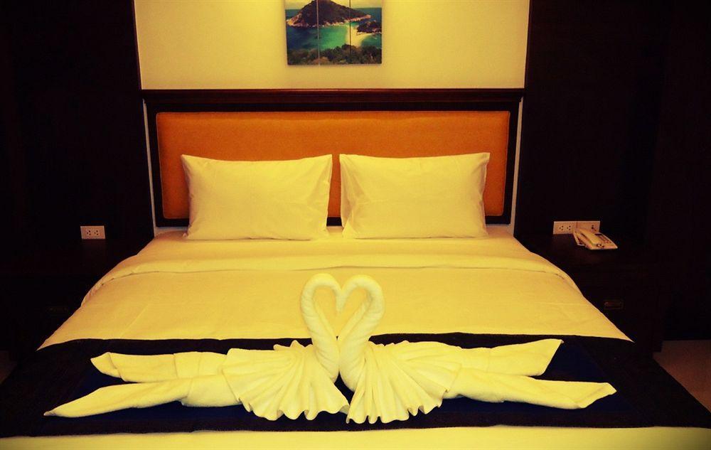 Aya Place Pattaya Exteriör bild