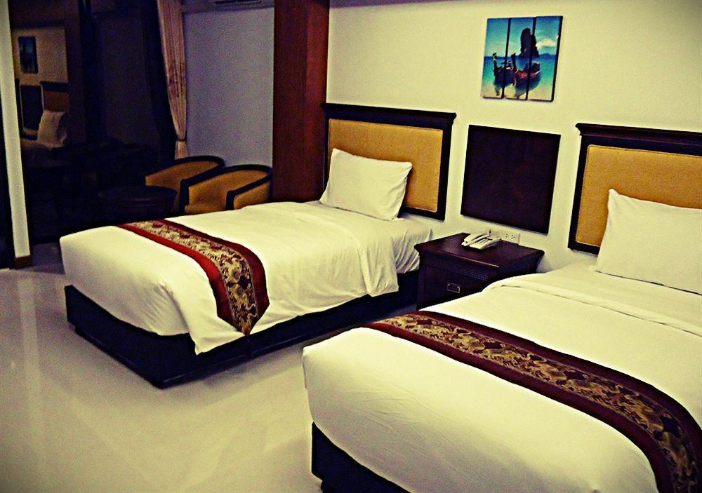Aya Place Pattaya Exteriör bild