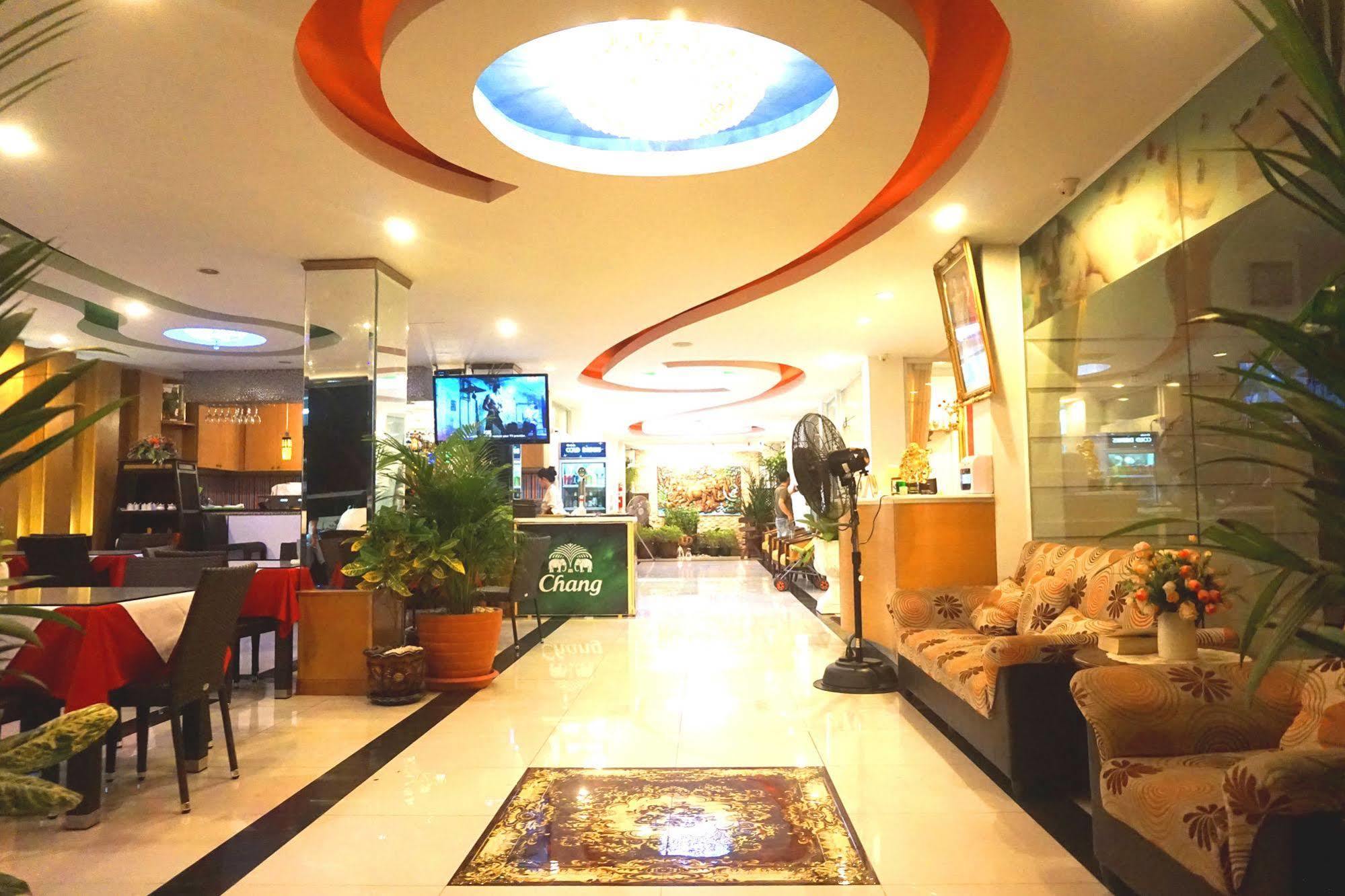 Aya Place Pattaya Exteriör bild